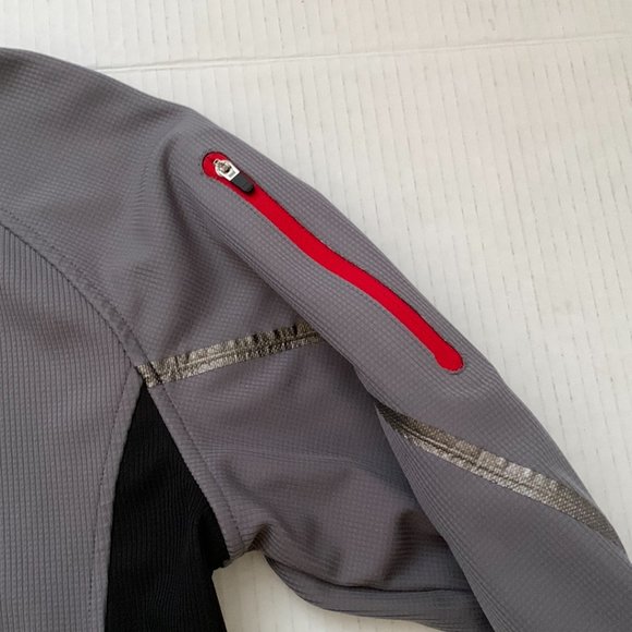 Sunice Winstopper Hurricane Mens Gray/Black 1/4 Zip Golf Pullover Jacket Sz Sm - Picture 7 of 11